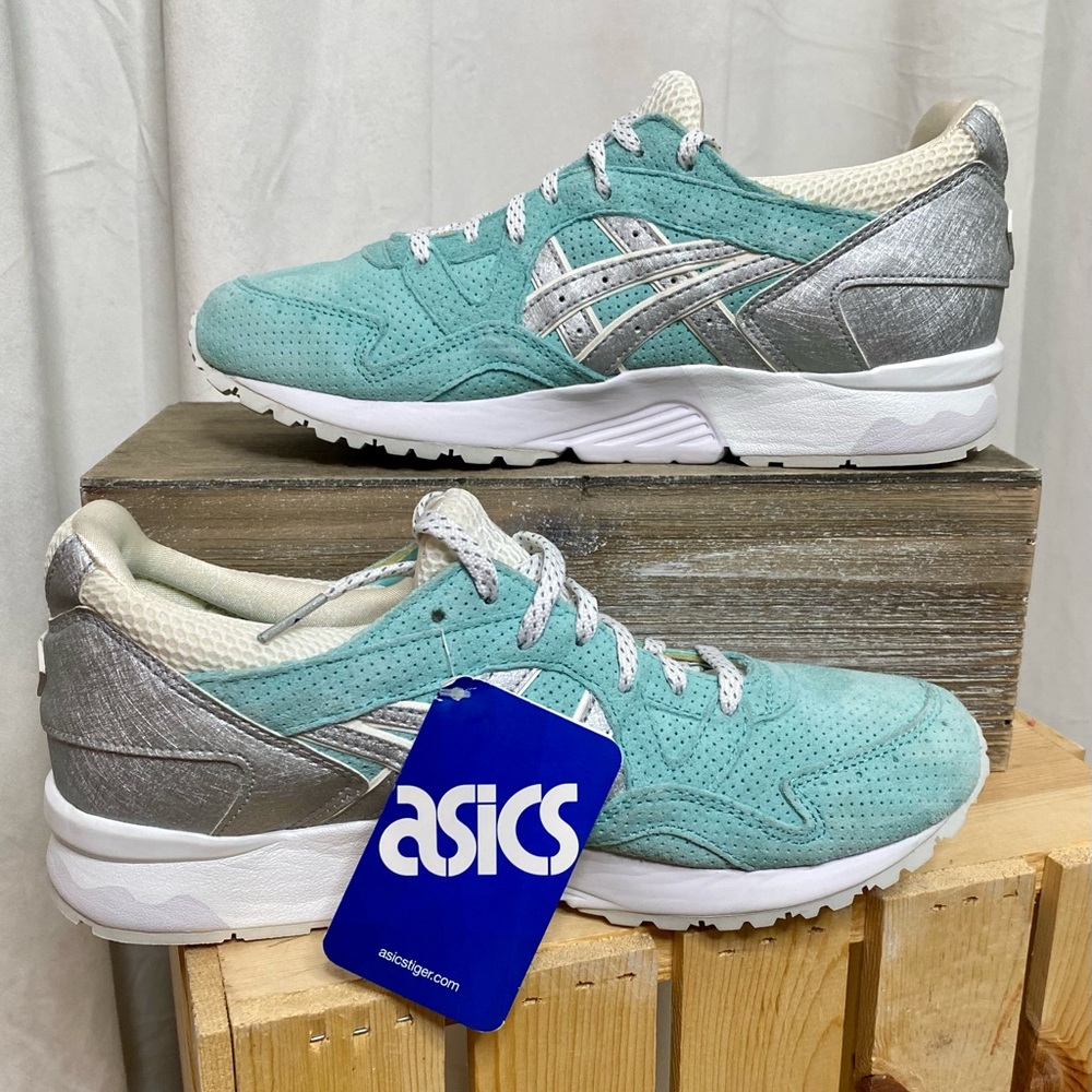 ASICS Gel-Lyte V
Diamond Supply Co x Ronnie Fieg Aqua Blue Grey